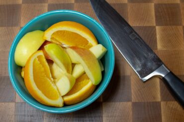 END GRAIN CUTTING BOARD