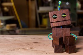 WOODEN ROBOT